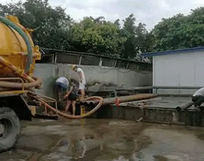 临颍抽化粪池自动清理的方法